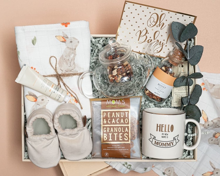 Anne Bebek Hediye Kutusu