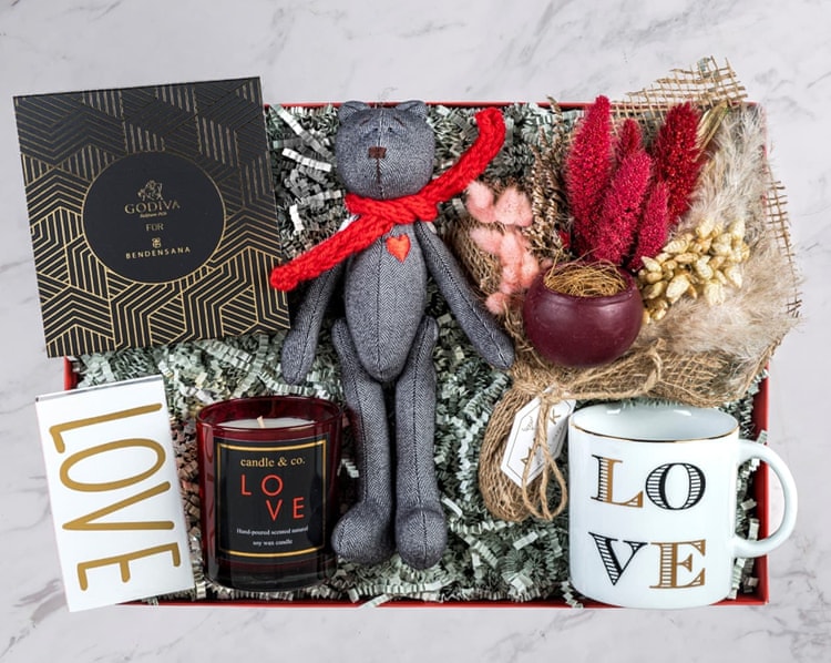 Aşkın En Tatlı Halisin Hediye Kutusu