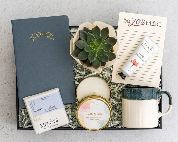 Blue Beauty Hediye Kutusu