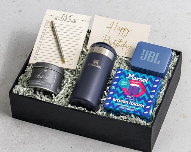 Blue Doğum Günü Hediye Kutusu