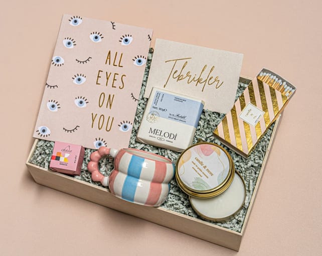 Blue Pink Hediye Kutusu