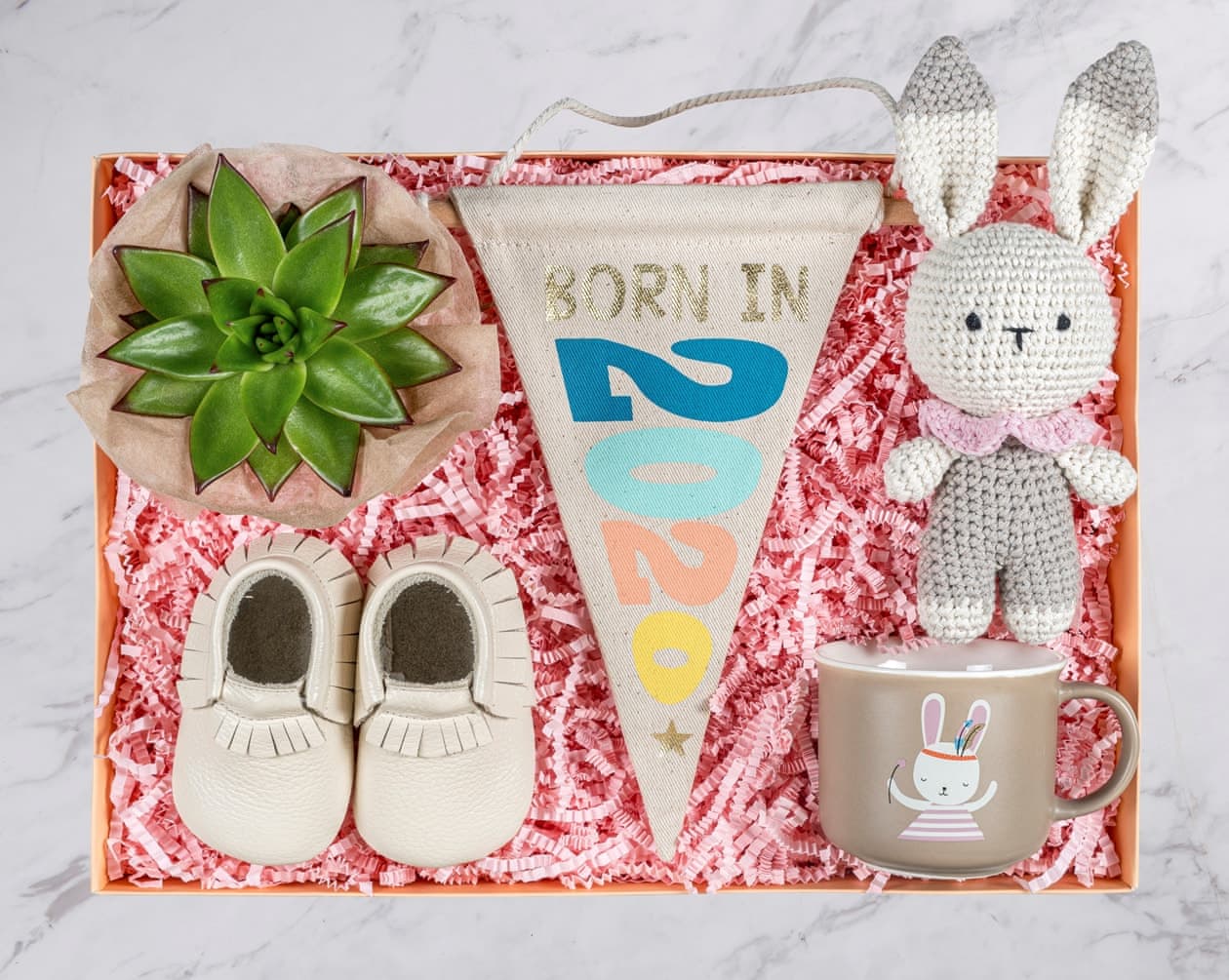 Born In 2020 Kız Bebek Hediye Kutusu BendenSana