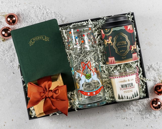 Carousel Premium Yılbaşı Hediye Kutusu