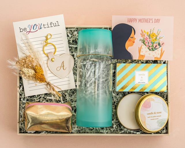 Dopdolu Anneler Günü Hediye Kutusu