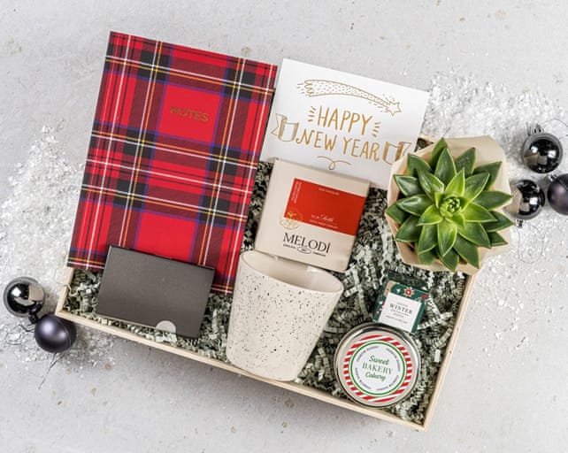 Ekose Ofis Premium Yılbaşı Hediye Kutusu