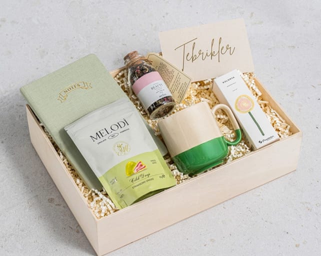 Fresh Tebrik Hediye Kutusu