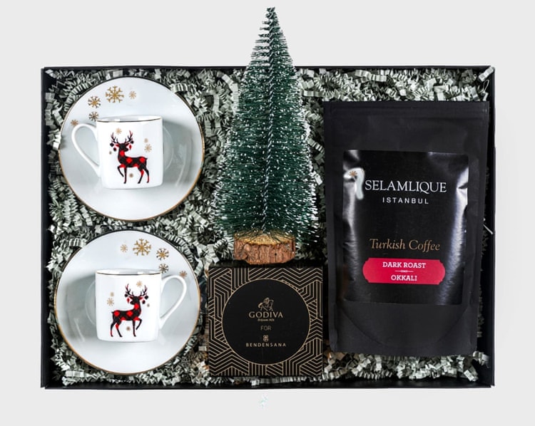 Godiva & Selamlique Yılbaşı Hediye Kutusu