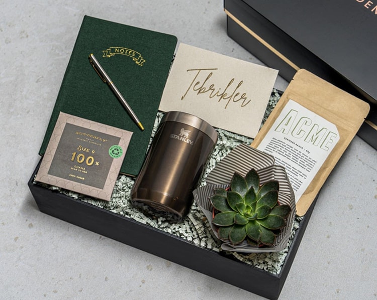 Haki Bronz Hediye Kutusu