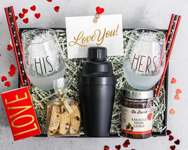 His & Hers Kokteyller Hediye Kutusu