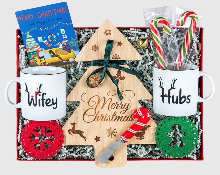 Huzurlu Yılbaşı Sofrası Hediye Kutusu