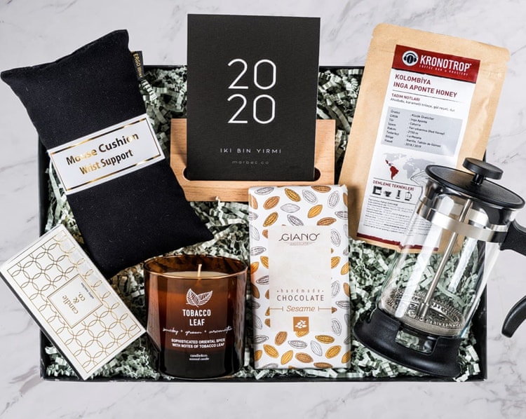 Kahve Çikolata Ofis Hediye Kutusu BendenSana Kahve Çikolata Ofis Hediye Kutusu BendenSana