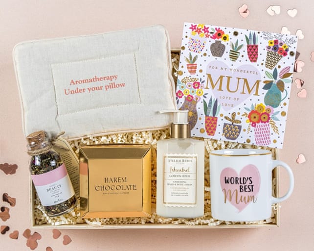 Keyifli Saatler Anneler Günü Hediye Kutusu