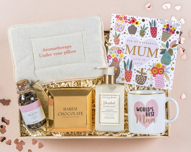 Keyifli Saatler Anneler Günü Hediye Kutusu