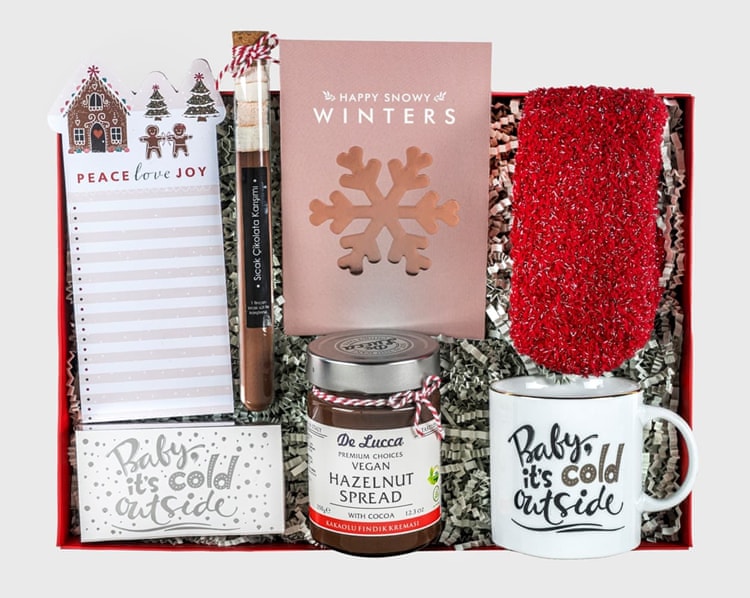 Kışın Tadını Çıkar Yılbaşı Hediye Kutusu