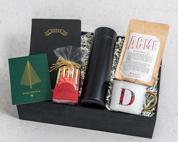 Kişiye Özel Premium Yılbaşı Hediye Kutusu