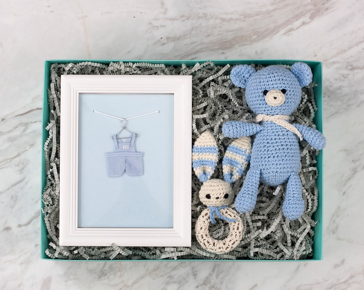 Mavi Çerçeve Bebek Hediye Kutusu BendenSana