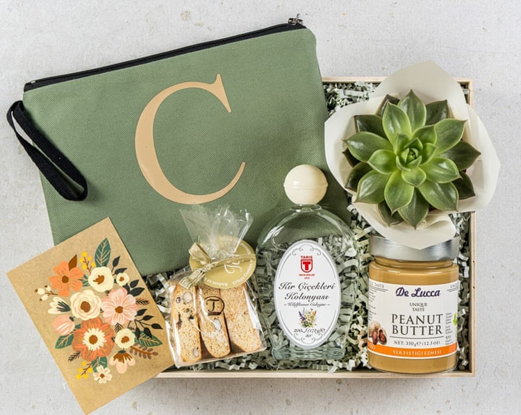 Naturel Harfli Hediye Kutusu