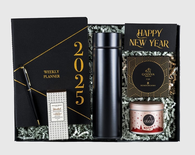 Ofiste Çay Çikolata Yılbaşı Hediye Kutusu