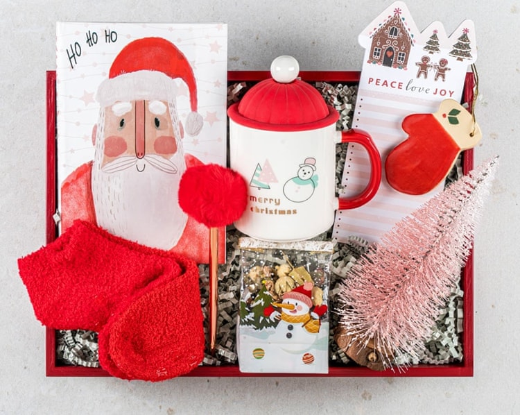 Ponpon Yılbaşı Hediye Kutusu