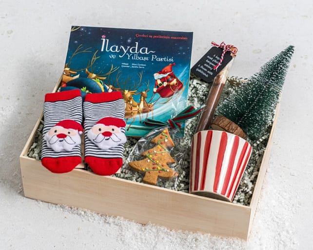 Premium Yılbaşı Bebek Hediye Kutusu