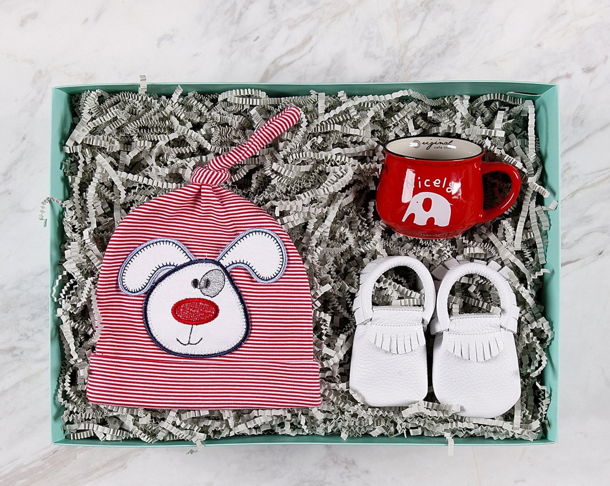 Şapkalı Bebek Hediye Kutusu BendenSana