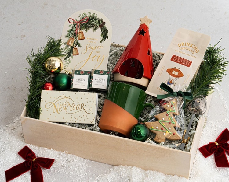 Season of Joy Premium Yılbaşı Hediye Kutusu