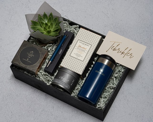 Şık Laci Tebrik Hediye Kutusu