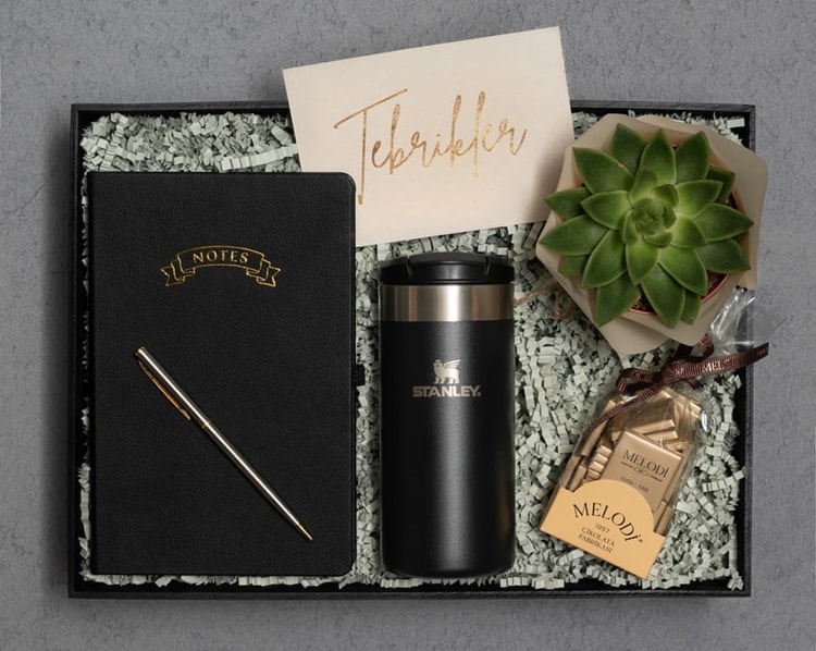 Siyah Stanley Tebrik Hediye Kutusu