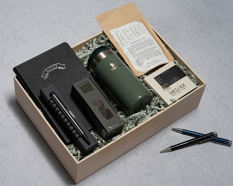 Stanley & Lamy Hediye Kutusu