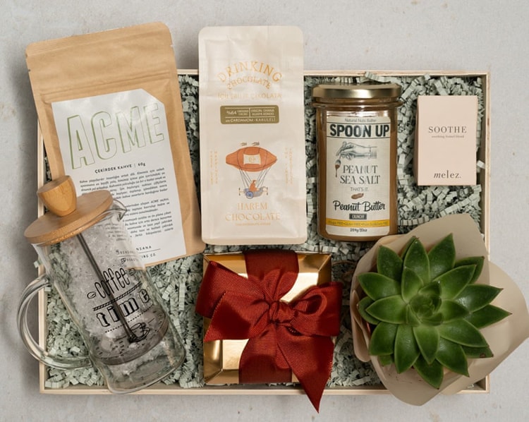 Tatlı Gurme Hediye Kutusu