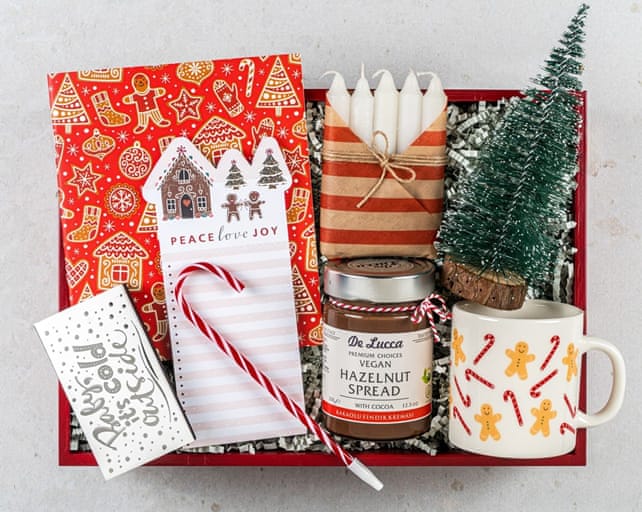 Tatlı Yılbaşı Hediye Kutusu