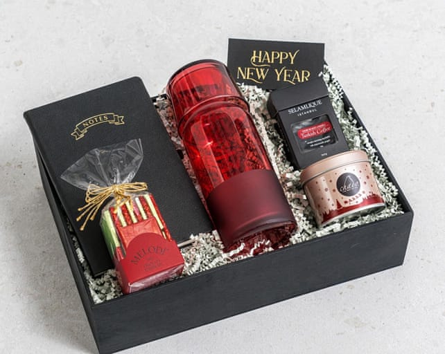 Yılbaşı Ofis Premium Hediye Kutusu