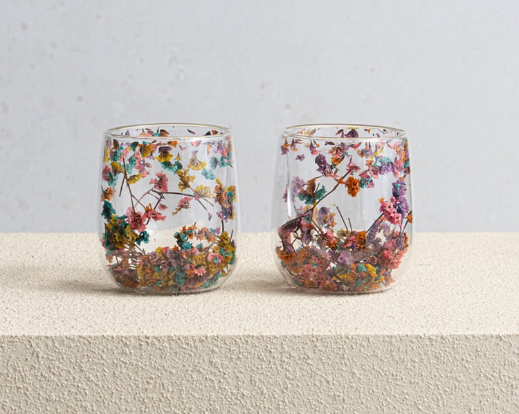 Çiçekler Hediye Kutusu