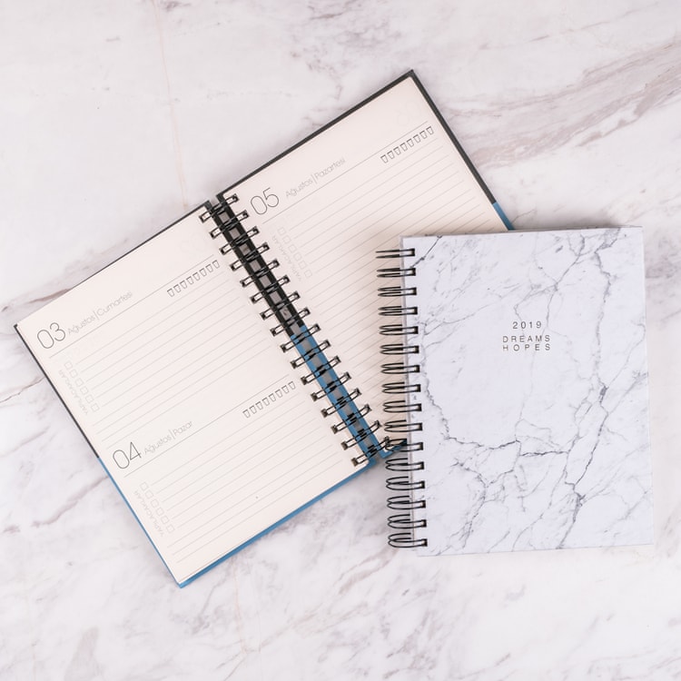 Sade İş Hediye Kutusu